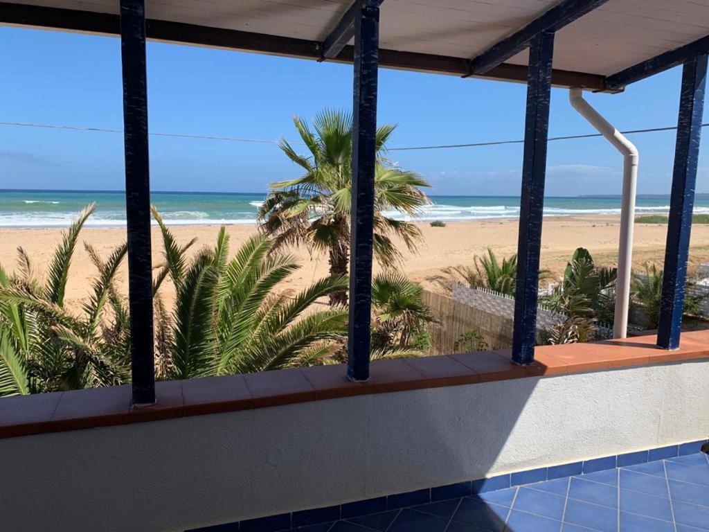La Casa Sulla Spiaggia Villa Balestrate Bagian luar foto